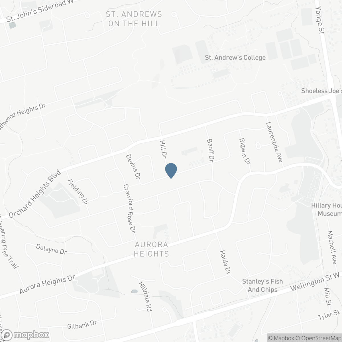 101 HILL DRIVE, Aurora, Ontario L4G 3A9